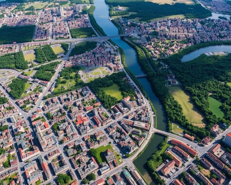 Geograf: Forschung zu urbanen und natürlichen Räumen